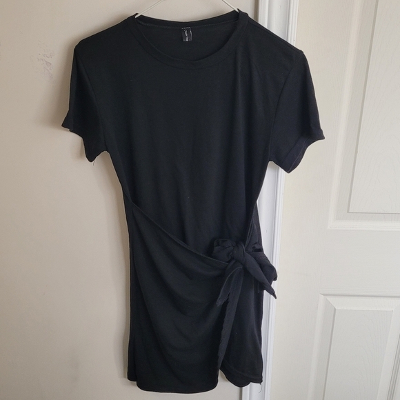 Women's Wrap T-Shirt Dress - Picture 4 of 4